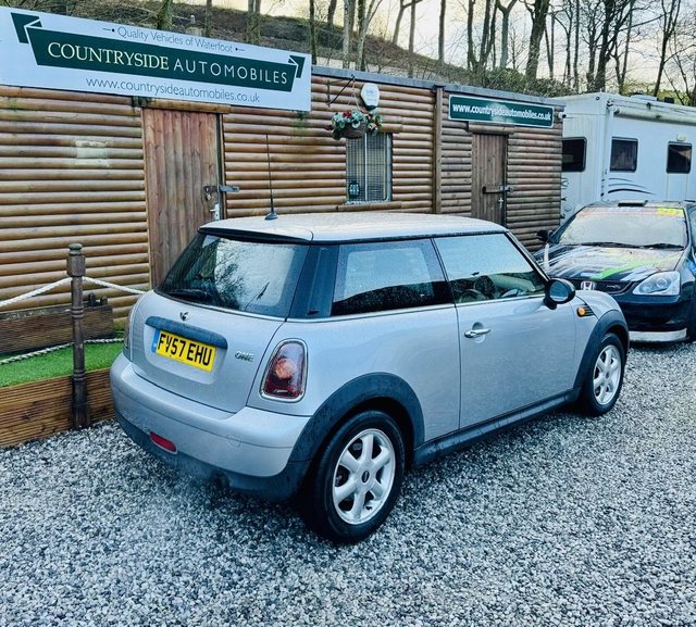 2007 MINI HATCH - Photo 7
