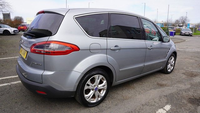 2013 FORD S-MAX 2.0 TDCi Titanium MPV 5dr Diesel Manual Euro 5 (163 ps) - Photo 11
