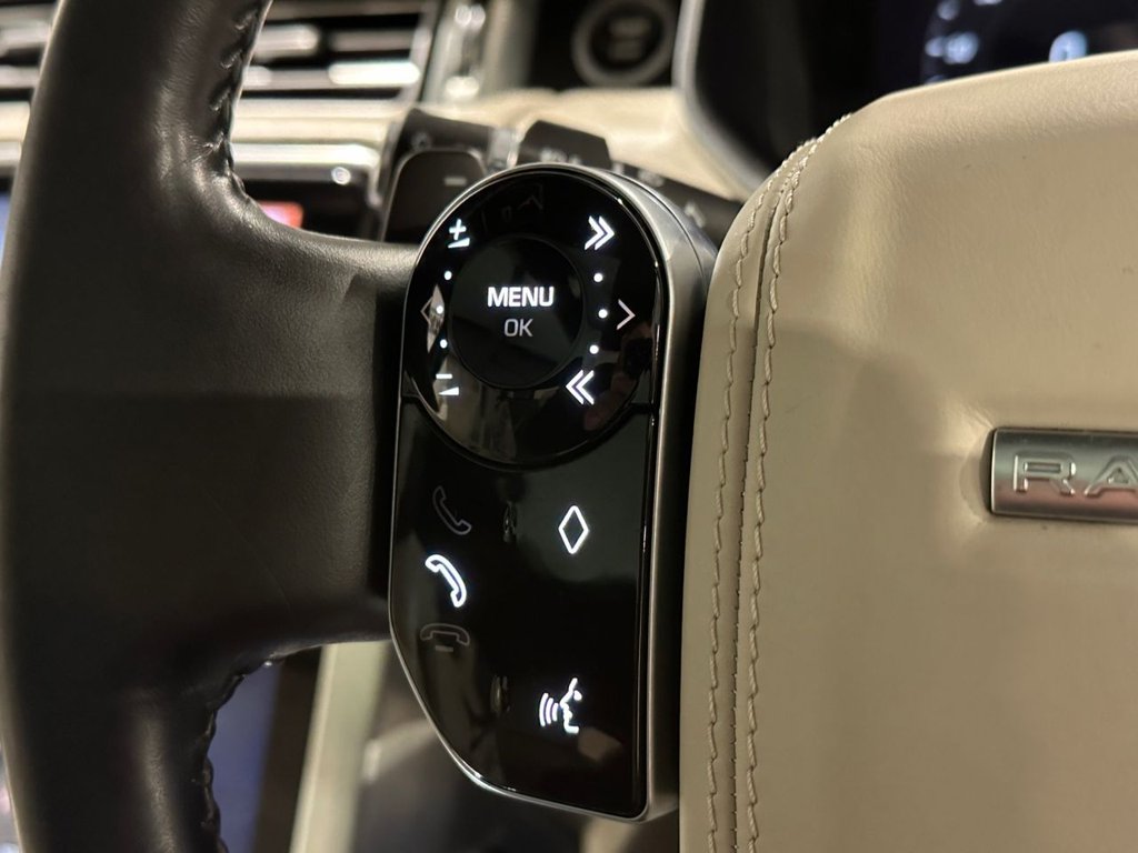 USED 2019 69 LAND ROVER RANGE ROVER 3.0 SD V6 Vogue SUV 5dr Diesel Auto 4WD Euro 6 (s/s) (275 ps) 