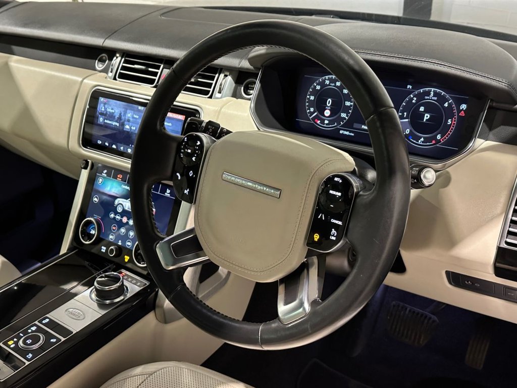 USED 2019 69 LAND ROVER RANGE ROVER 3.0 SD V6 Vogue SUV 5dr Diesel Auto 4WD Euro 6 (s/s) (275 ps) 