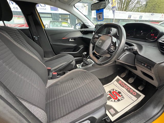 View our PEUGEOT 208