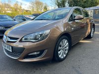 USED 2015 64 VAUXHALL ASTRA 1.6 16v Elite Hatchback 5dr Petrol Auto Euro 5 (115 ps) 3K EXTRAS  + 19000 MILES / SERVICE HISTORY+ NAV + HEATED SEATS + REVERSE PARKING CAMERA+F/R PARKING SENSORS +DAB/AUX/USB