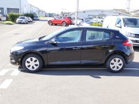 USED 2012 61 RENAULT MEGANE 1.6 16V Pzaz Hatchback 5dr Petrol Manual Euro 5 (100 ps) * LOWER MILEAGE GOLDEN OLDIE *