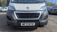 USED 2021 71 PEUGEOT BOXER Glass Carrier / Frail Van L3 H3 Professional 140 PS Blue Hdi 335 With Air Conditioning, Electric Pack, Cruise Control, Sat Nav, Traction Control finished in 