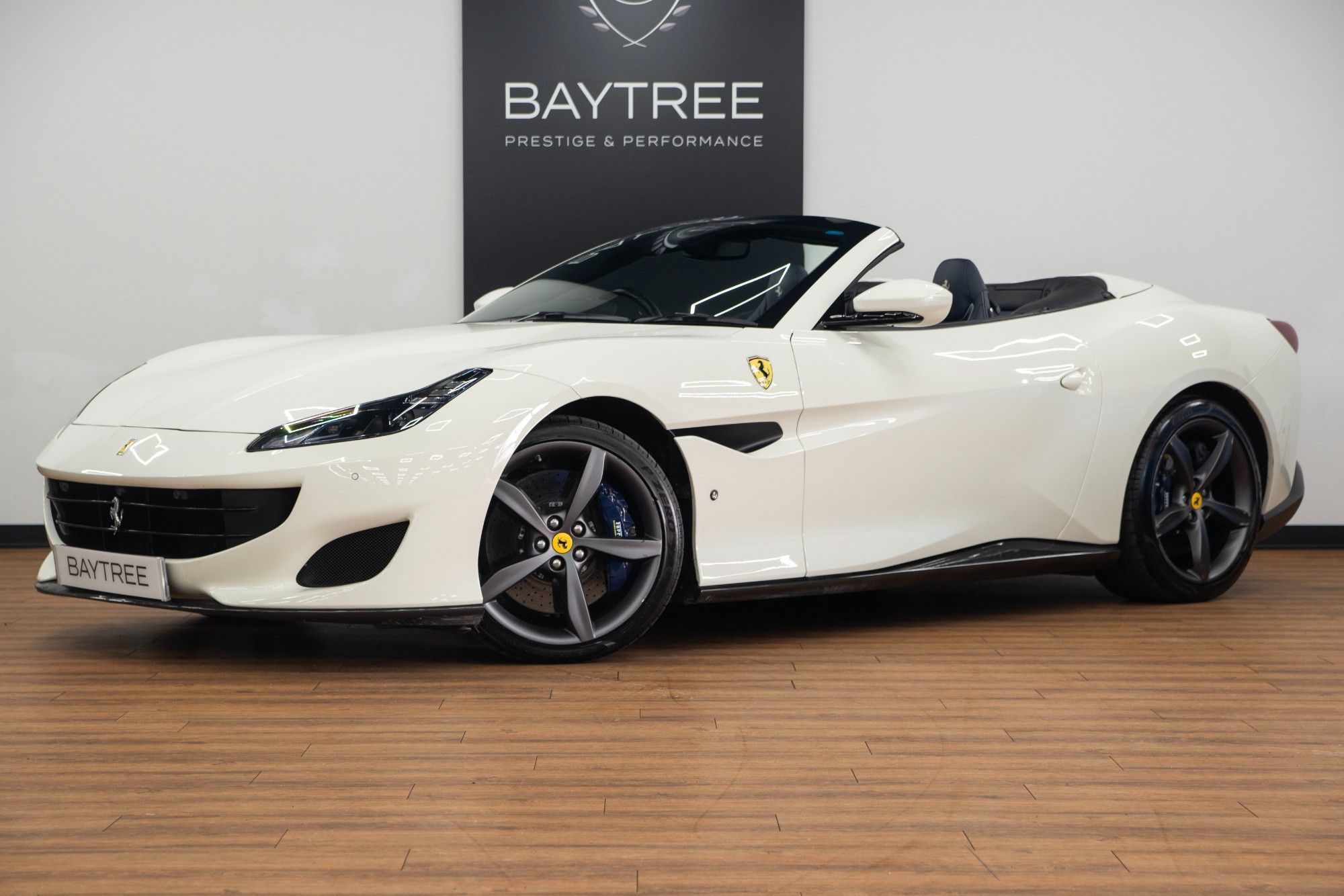 USED 2019 68 FERRARI PORTOFINO 3.8T V8 Convertible 