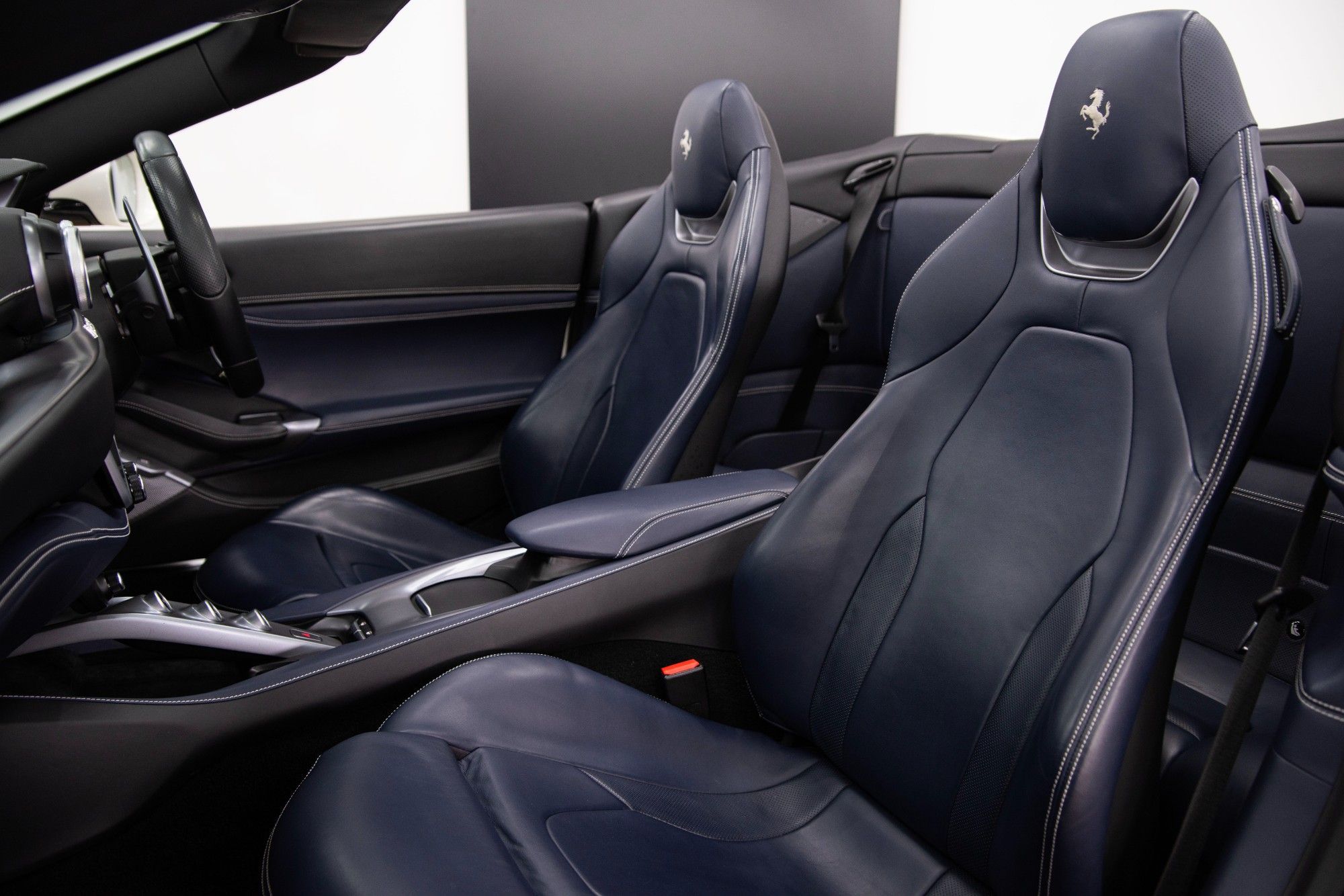USED 2019 68 FERRARI PORTOFINO 3.8T V8 Convertible 