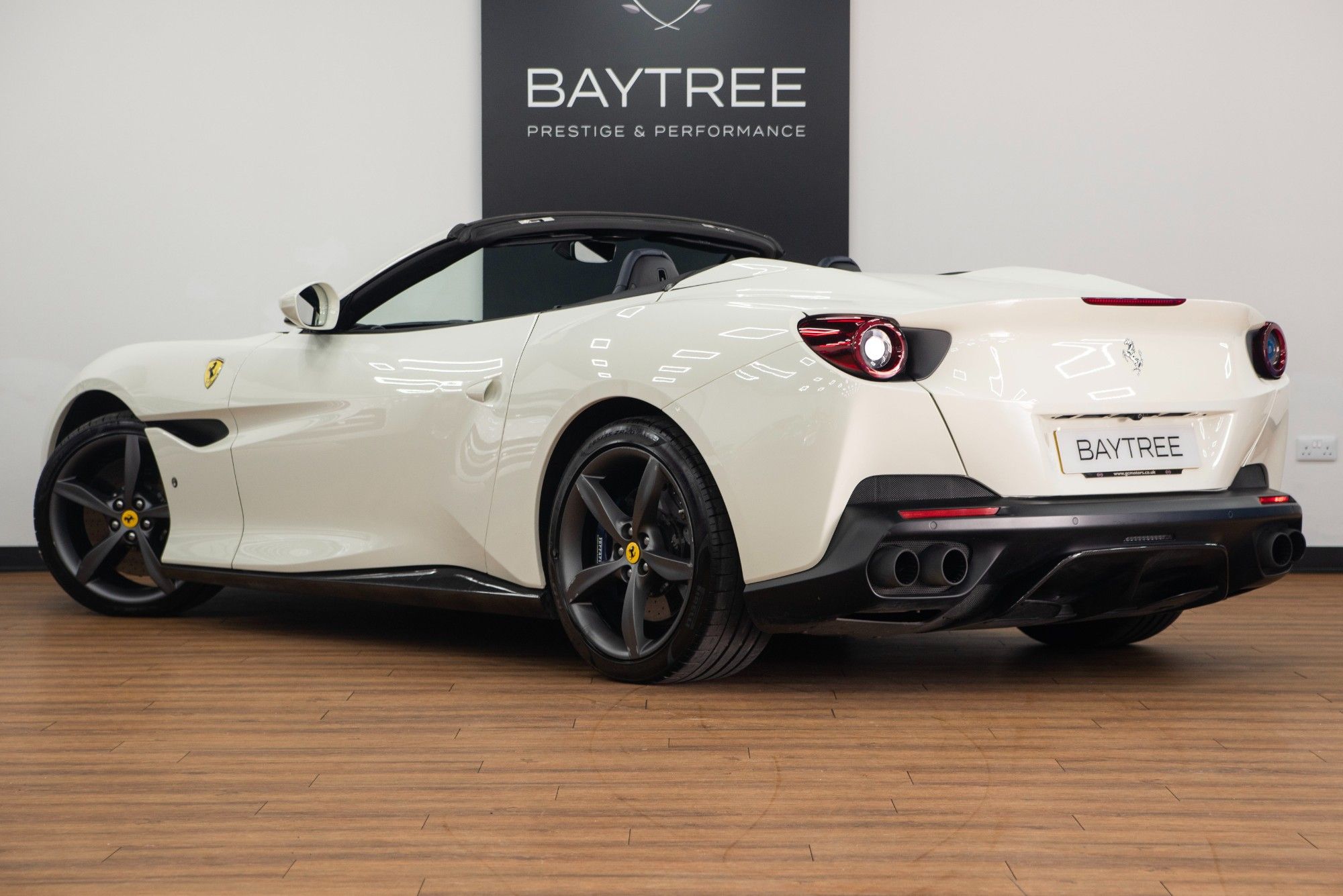 USED 2019 68 FERRARI PORTOFINO 3.8T V8 Convertible 