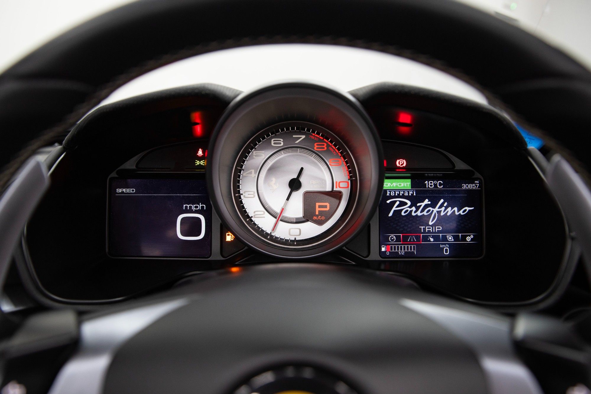 USED 2019 68 FERRARI PORTOFINO 3.8T V8 Convertible 