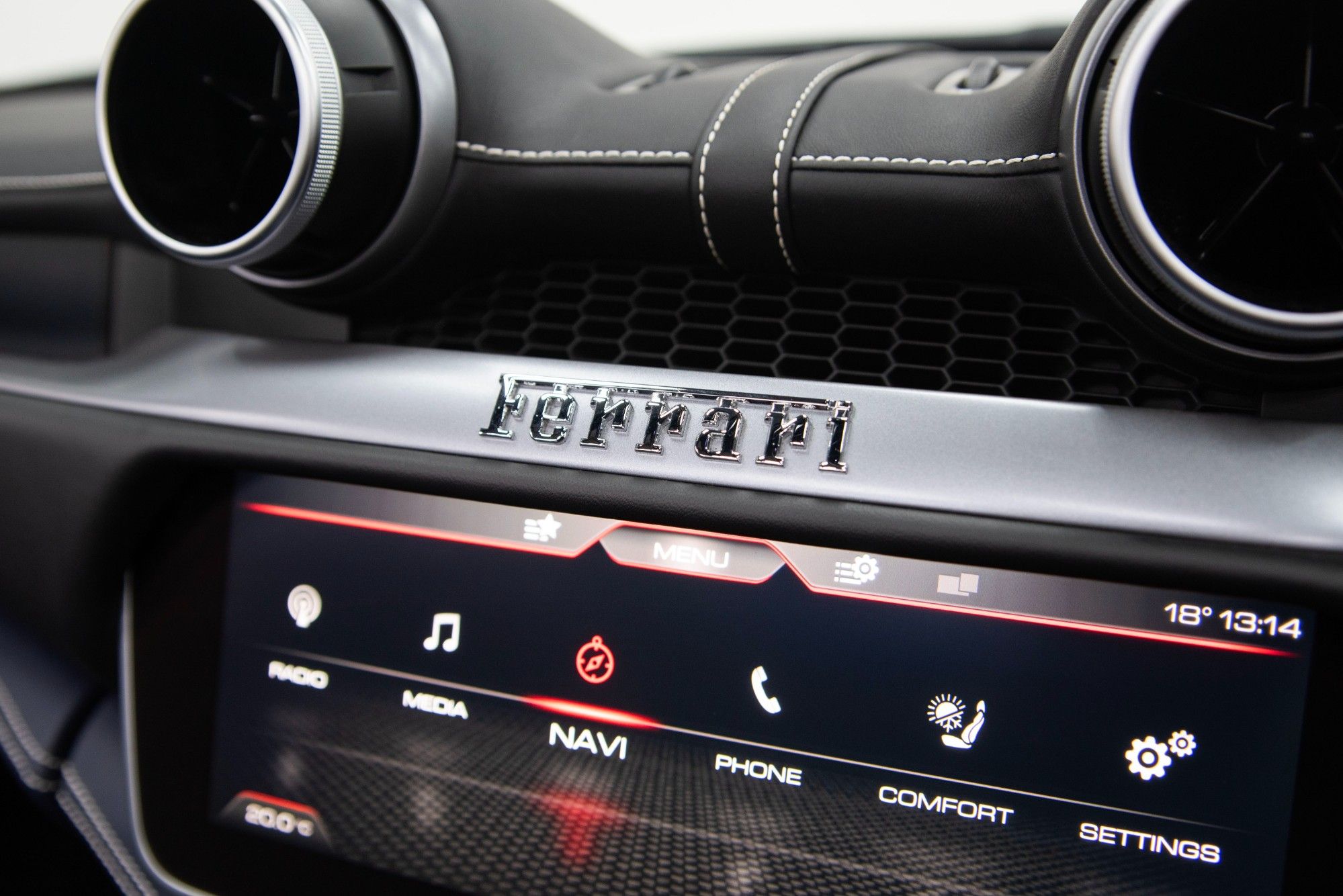 USED 2019 68 FERRARI PORTOFINO 3.8T V8 Convertible 