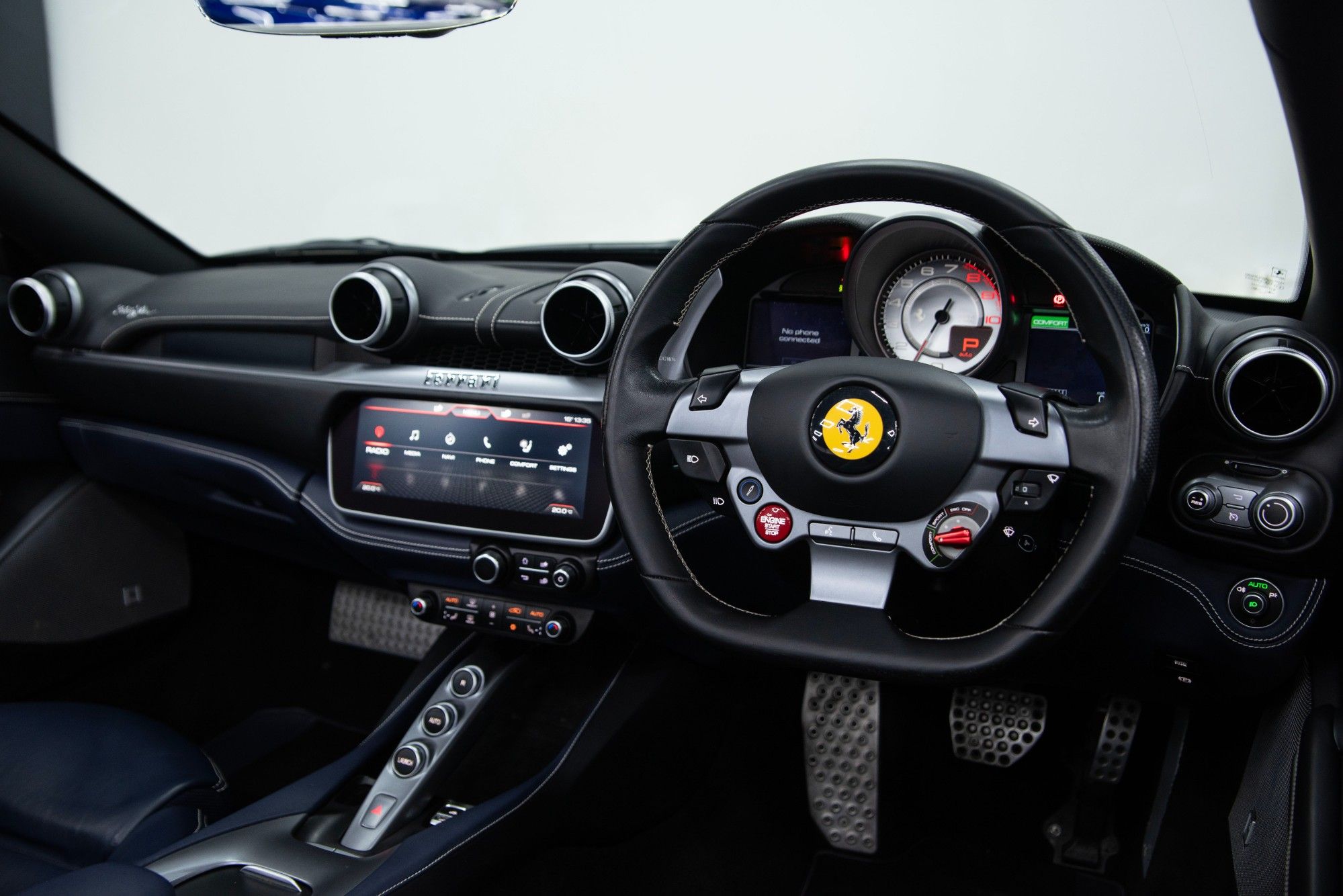 USED 2019 68 FERRARI PORTOFINO 3.8T V8 Convertible 