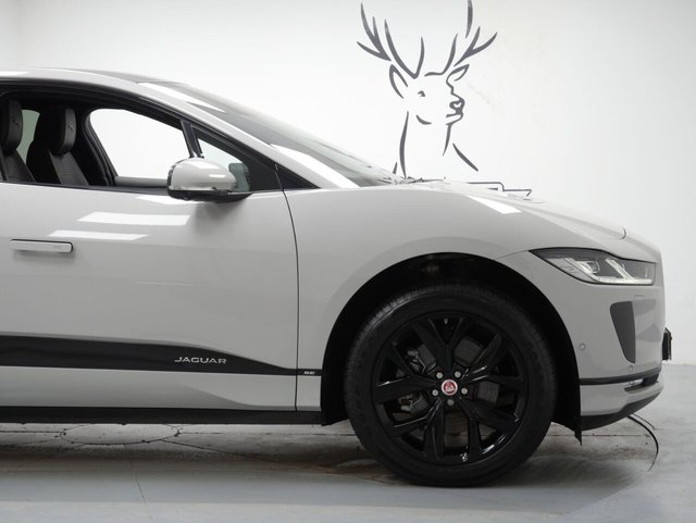 2021 JAGUAR I-PACE - Photo 9