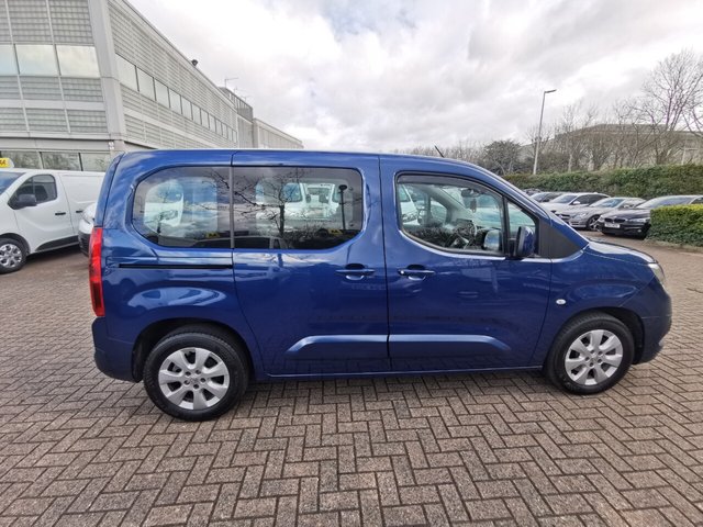 2019 VAUXHALL COMBO LIFE - Photo 4