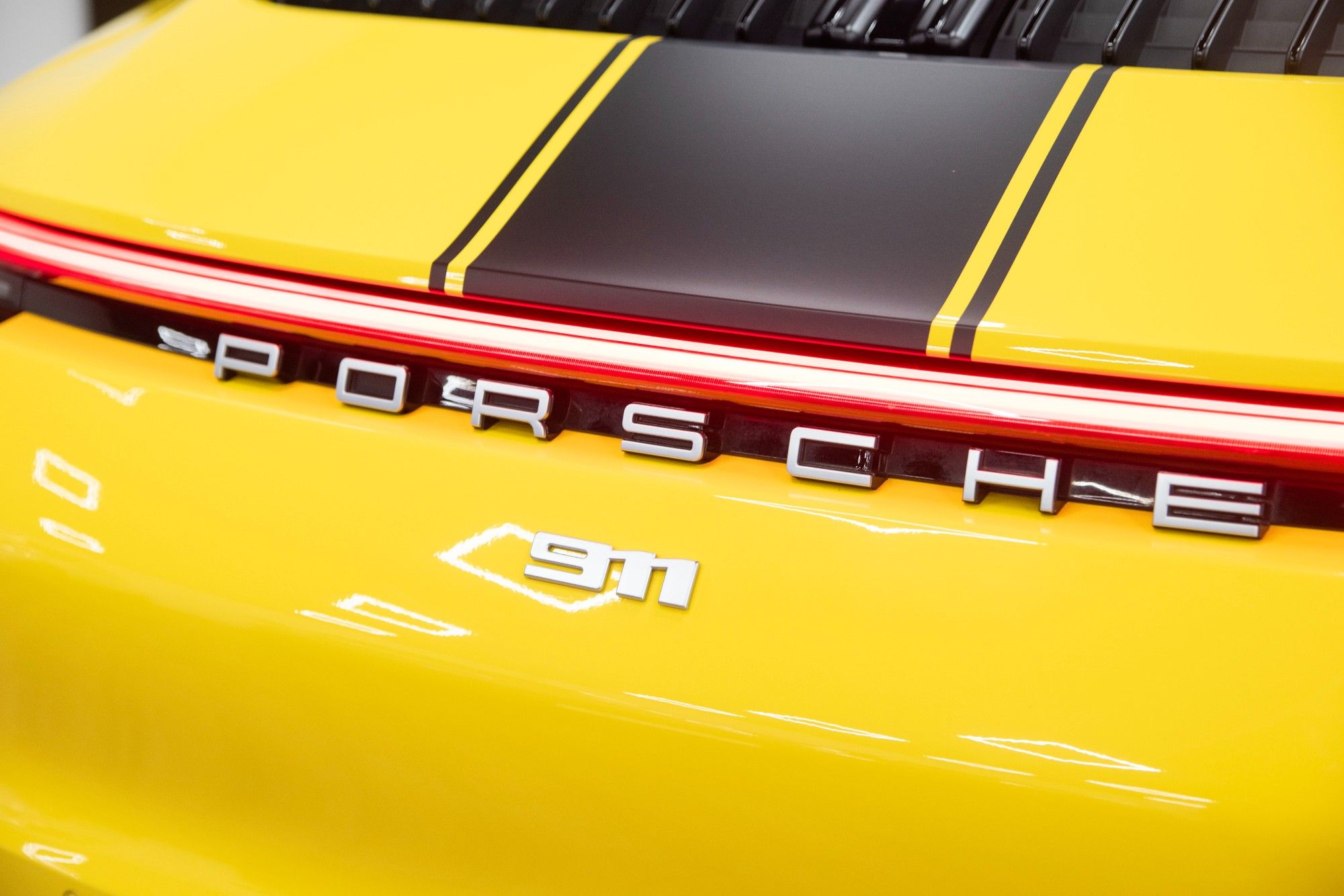 USED 2022 P PORSCHE 911 3.0T 992 Carrera T 