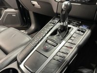 USED 2017 17 PORSCHE MACAN 3.0 TD V6 S SUV 5dr Diesel PDK 4WD Euro 6 (s/s) (258 ps) Hosting a very generous  Specification &pound;11234 Option Cost