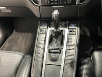 USED 2017 17 PORSCHE MACAN 3.0 TD V6 S SUV 5dr Diesel PDK 4WD Euro 6 (s/s) (258 ps) Hosting a very generous  Specification &pound;11234 Option Cost