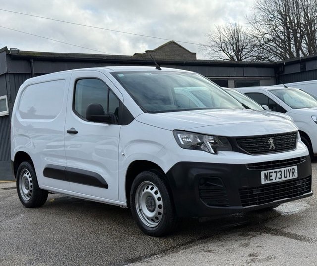View our PEUGEOT PARTNER