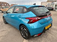 USED 2022 71 HYUNDAI I20 1.0 T-GDi MHEV SE Connect Hatchback 5dr Petrol Hybrid DCT Euro 6 (s/s) (100 ps) 1 OWNER FROM NEW* AUTOMATIC* 2 STAMP HYUNDAI SERVICE HISTORY* PARKING SENSORS* REVERSING CAMERA* CRUISE CONTROL* LANE / SPEED ASSIST* AUTO START / STOP* TRACTION CONTROL* ECO / SPORT / COMFORT MODE
