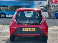 USED 2015 15 TOYOTA AYGO 1.0 VVT-i x-play Hatchback 5dr Petrol Manual Euro 5 Euro 5 (68 ps) 