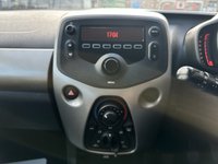 USED 2015 15 TOYOTA AYGO 1.0 VVT-i x-play Hatchback 5dr Petrol Manual Euro 5 Euro 5 (68 ps) 