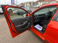USED 2022 22 RENAULT CLIO 1.0 TCe Iconic Edition Hatchback 5dr Petrol Manual Euro 6 (s/s) (90 ps) 1 OWNER FROM NEW* 2 STAMP RENAULT SERVICE HISTORY* 1 YEAR MANUFACTURERS WARRANTY* PARKING SENSORS* CRUISE CONTROL* LANE / SPEED ASSIST* AUTO START / STOP* ECO MODE