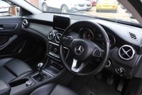 USED 2018 67 MERCEDES-BENZ 180 2.1 GLA200d SE SUV 5dr Diesel Manual Euro 6 (s/s) (136 ps) 