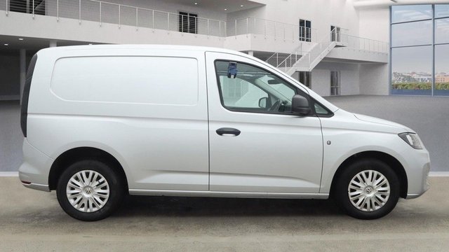 2022 VOLKSWAGEN CADDY - Photo 6