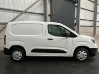 USED 2022 71 VAUXHALL COMBO 1.5 TURBO D 100PS L1 H1 DYNAMIC - NO VAT 