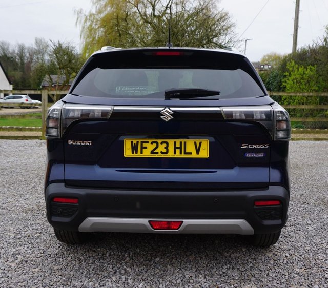 View our SUZUKI S-CROSS