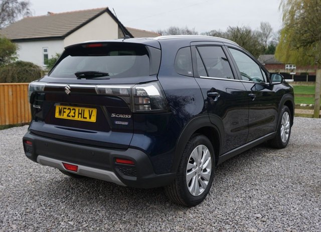 View our SUZUKI S-CROSS