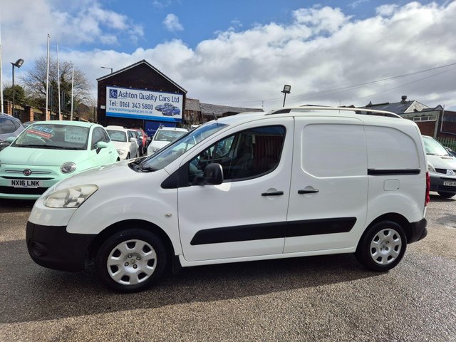View our PEUGEOT PARTNER