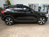 USED 2023 72 VOLVO XC40 Recharge 69kWh Plus SUV 5dr Electric Auto (231 ps) SAT NAV HEATED SEATS HEATED STEERING WHEEL REAR VIEW CAMERA CRUISE CONTROL PARKING SENSORS LOW MILEAGE 1 OWNER WARRANTY