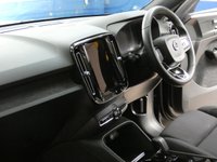 USED 2023 72 VOLVO XC40 Recharge 69kWh Plus SUV 5dr Electric Auto (231 ps) SAT NAV HEATED SEATS HEATED STEERING WHEEL REAR VIEW CAMERA CRUISE CONTROL PARKING SENSORS LOW MILEAGE 1 OWNER WARRANTY