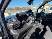 VAUXHALL COMBO — thumbnail 32 of 48