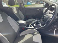 USED 2011 11 FORD FOCUS 1.6 Zetec Hatchback 5dr Petrol Manual Euro 5 (105 ps) 2 FORMER KEEPERS+GOOD HISTORY
