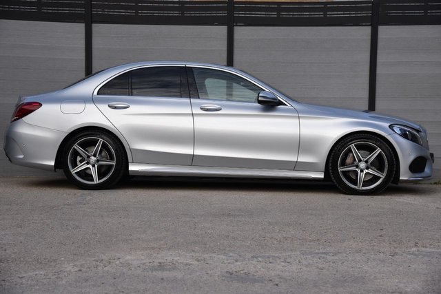 2017 Mercedes-Benz C-CLASS - Photo 8