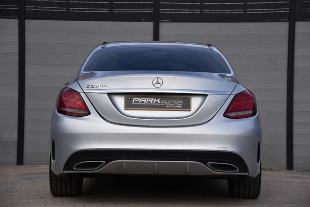 2017 Mercedes-Benz C-CLASS - Photo 11