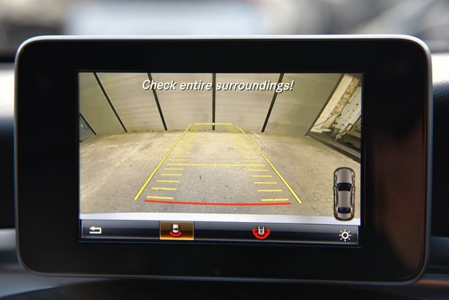 2017 Mercedes-Benz C-CLASS - Photo 9