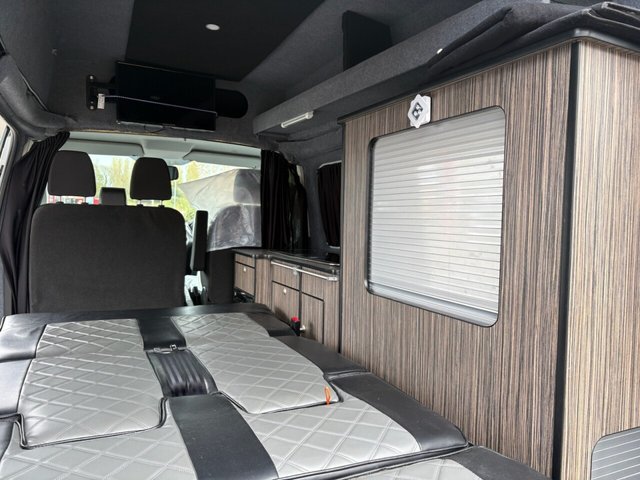 View our FORD TRANSIT CUSTOM