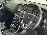 USED 2019 19 VOLVO V40 1.5 T3 R-Design Edition Hatchback 5dr Petrol Auto Euro 6 (s/s) (152 ps) 