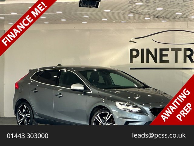 View our VOLVO V40