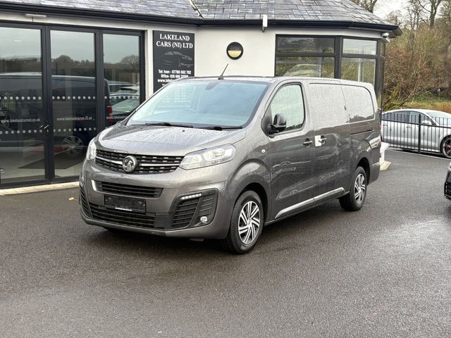 2022 VAUXHALL VIVARO - Photo 4