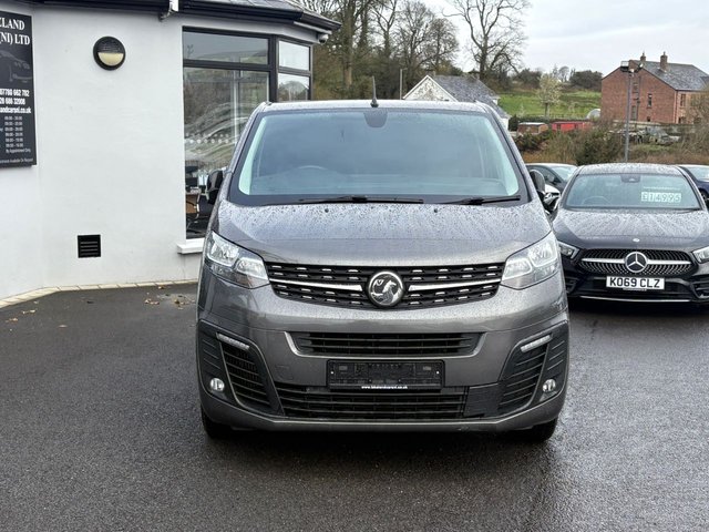 2022 VAUXHALL VIVARO - Photo 5
