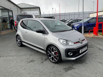 2021 VOLKSWAGEN UP!