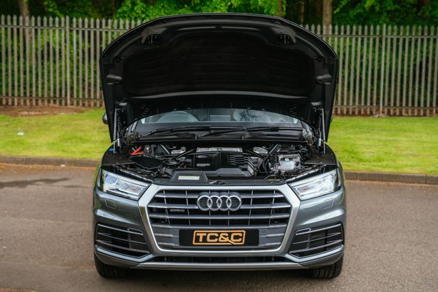 View our AUDI Q5