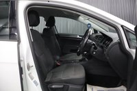 USED 2018 VOLKSWAGEN GOLF 1.5 TSI EVO SE Hatchback 5dr Petrol DSG Euro 6 (s/s) (130 ps) LOW MILEAGE / LOCAL NI CAR / 2 KEYS / FINANCE AVAILABLE