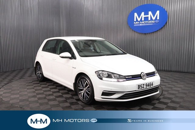 View our VOLKSWAGEN GOLF