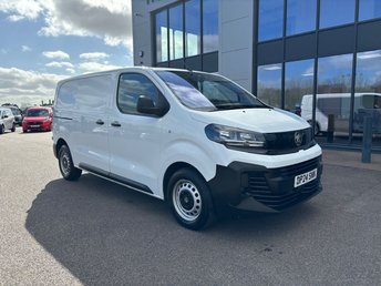 2024 VAUXHALL VIVARO