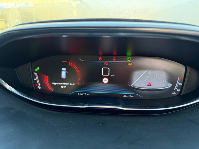 2019 PEUGEOT 3008 - Photo 11