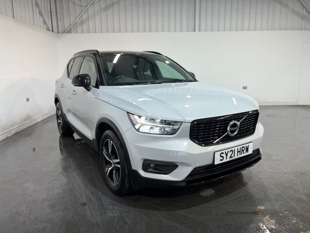View our VOLVO XC40