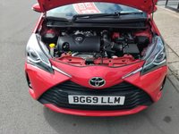 USED 2019 69 TOYOTA YARIS 1.5 VVT-i Icon Tech Hatchback 5dr Petrol Manual Euro 6 (111 ps) ONLY 3,872 MILES FROM NEW